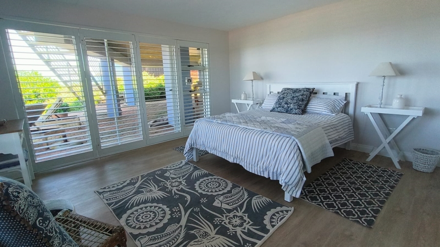 4 Bedroom Property for Sale in Dana Bay Western Cape